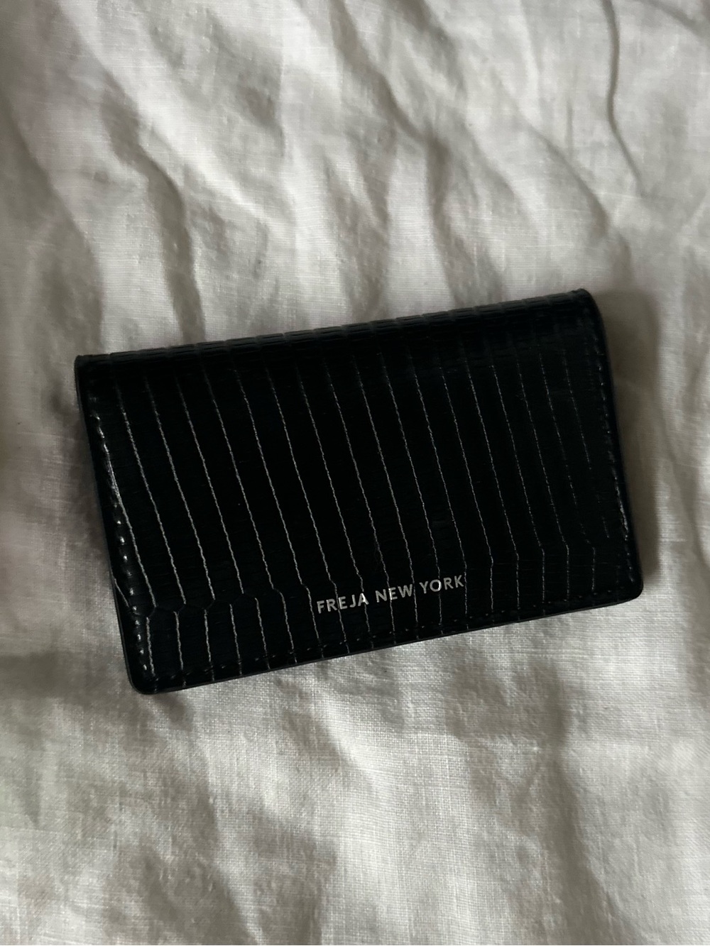 Freja New York Black Card Holder Wallet